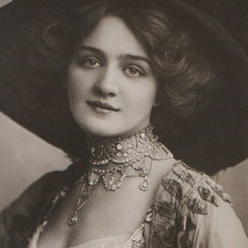 Схема вышивки «Красавица в шляпке»