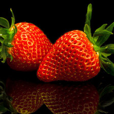 Схема вышивки «клубничка»