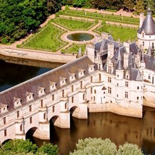 Схема вышивки «замки мира»