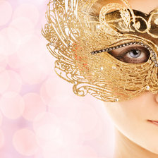 Схема вышивки «золотая маска»