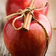 Схема вышивки «Яблоки с корицей»