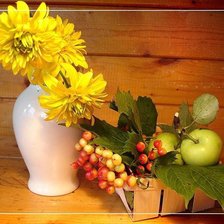 Схема вышивки «Натюрморт с цветами»