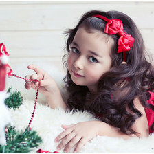 Схема вышивки «девочка»