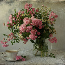 Схема вышивки «натюрморт, букет на столе»