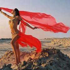 Схема вышивки «Девушка в купальнике»