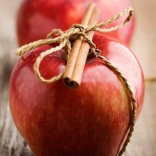 Схема вышивки «Яблоки с корицей»