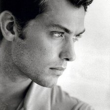 Схема вышивки «Джуд Лоу»