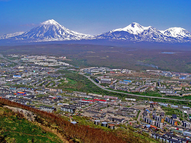 Камчатка - камчатка, природа, вулкан, город - оригинал