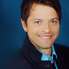 Схема вышивки «Миша Коллинз»