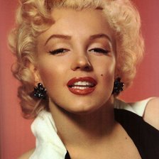 Схема вышивки «Мэрилин Монро»