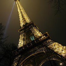 Схема вышивки «Эйфелева башня»