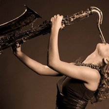 Схема вышивки «саксафон, девушка»