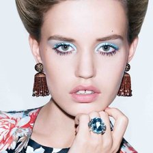 Схема вышивки «Georgia May Jagger»