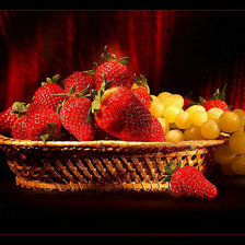 Схема вышивки «клубника и виноград»