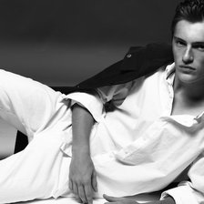 Схема вышивки «Model»