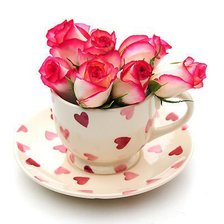 Схема вышивки «цветы в чашке»