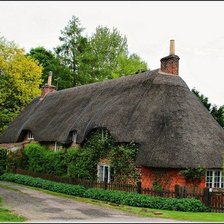 Схема вышивки «Сказочный домик»