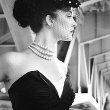 Схема вышивки «Woman»