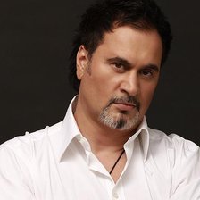 Схема вышивки «КУМИРЫ (МИЛАДЗЕ)»