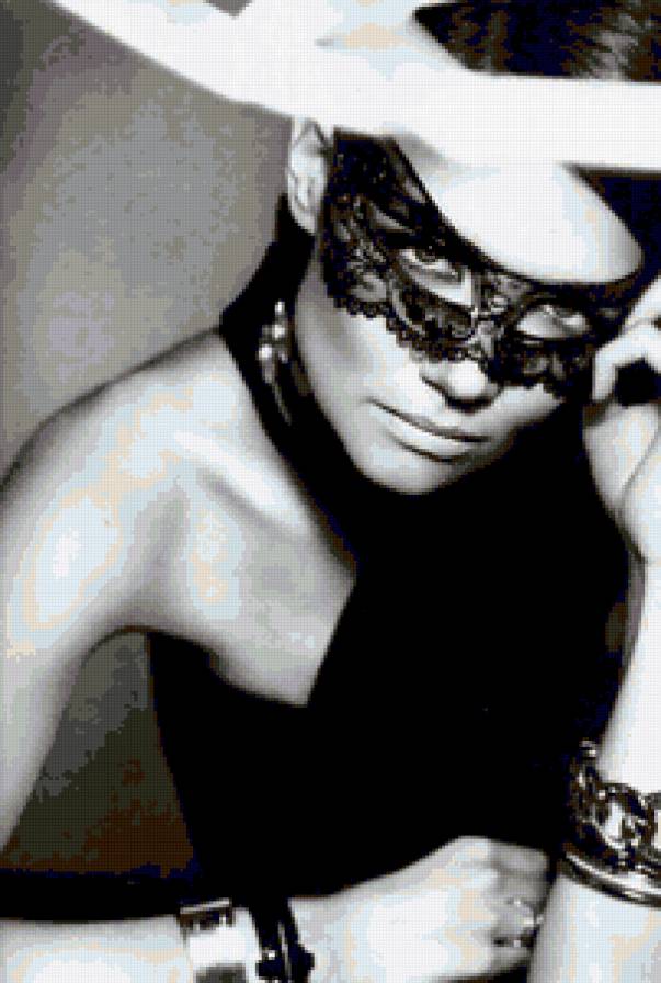 Woman - предпросмотр