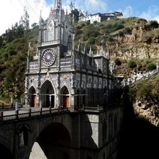 Схема вышивки «замок»