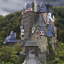 дворец в горах