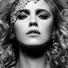 Схема вышивки «девушка»