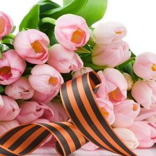 Схема вышивки «тюльпаны»