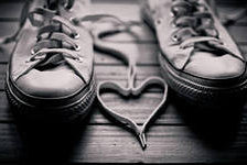 Схема вышивки «кеды»