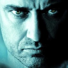 Схема вышивки «Джерард Батлер»