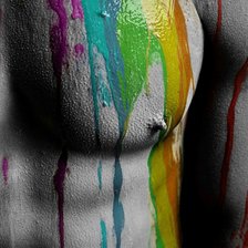 Мужчина облит краской