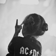 Схема вышивки «Девочка»