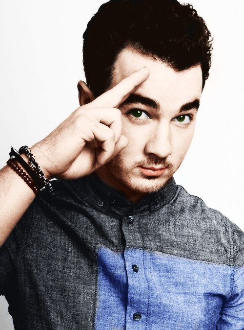 Kevin Jonas - jonas 2013 - оригинал