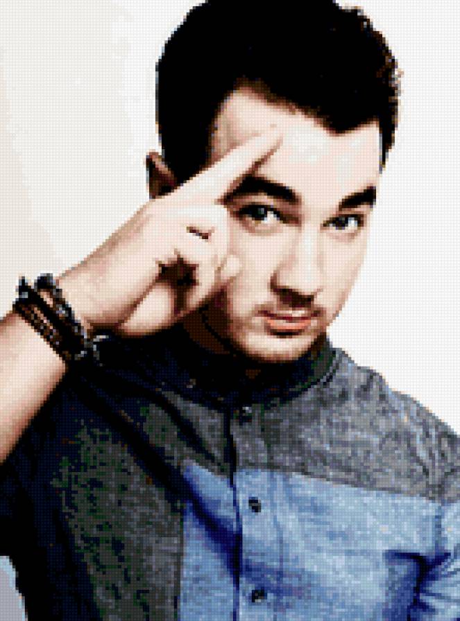 Kevin Jonas - jonas 2013 - предпросмотр