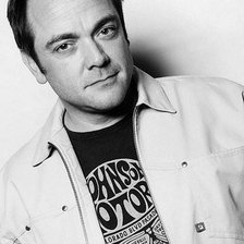 Схема вышивки «марк шеппард»