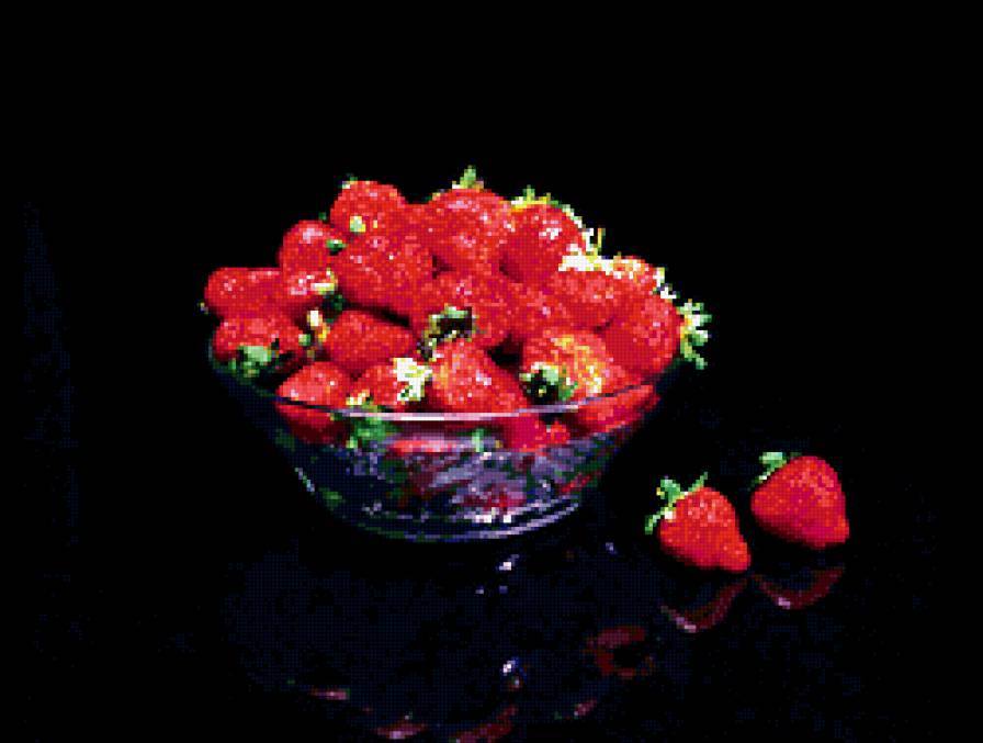 Клубника - черный фон, фрукты - предпросмотр