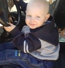 Маленький водитель))