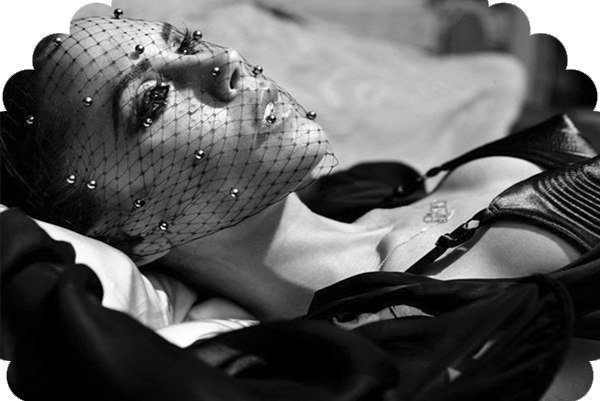 девушка - оригинал