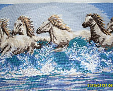 Схема вышивки «кони»