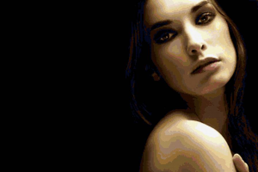 Девушка - ночь, девушка - предпросмотр