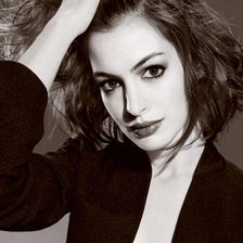 Схема вышивки «Энн Хэтуэй»