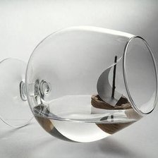 Схема вышивки «кораблик в бокале»