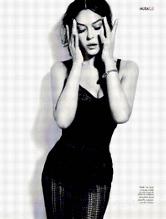 моника - знаменитость - предпросмотр