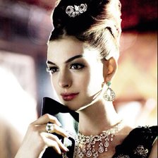 Схема вышивки «Энн Хэтуэй»