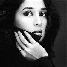 Схема вышивки «Моника Белуччи»