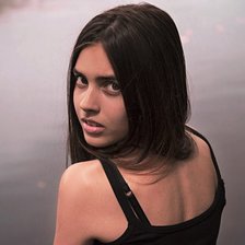 Схема вышивки «Девушка»