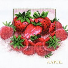 Клубника бисер+крестик