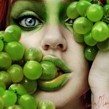 Схема вышивки «Девушка с виноградом»