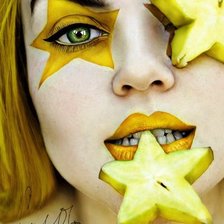 Схема вышивки «Девушка с желтым фруктом»