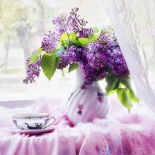 Схема вышивки «сирень в вазе у окна»